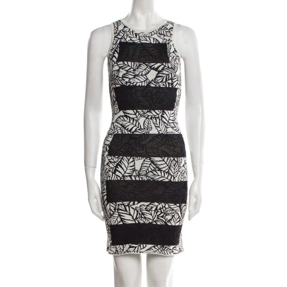Opening Ceremony Black and White Leaf Pattern Mini Dress Small Petite